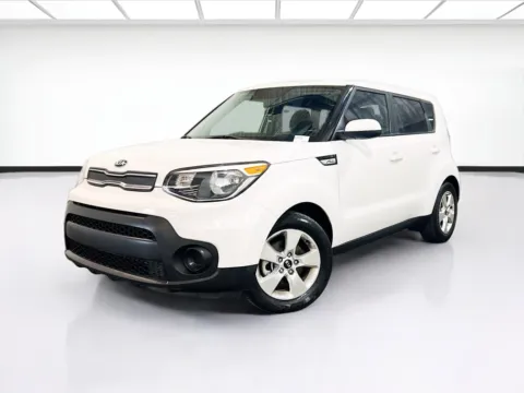 White 2019 Kia Soul for sale in Chandler, AZ