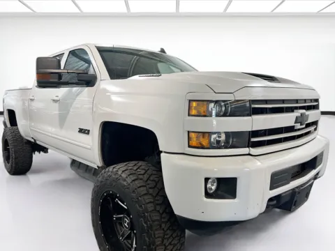 Another view of 2019 Chevrolet Silverado 2500HD LT for sale in Chandler, AZ at STG Chandler