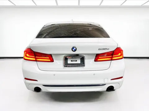 More photos of 2018 BMW 5 Series 530e iPerformance at STG Chandler, AZ