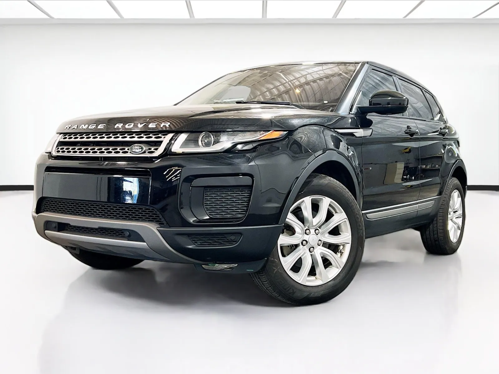 Blue 2018 Land Rover Range Rover Evoque SE for sale in Chandler, AZ