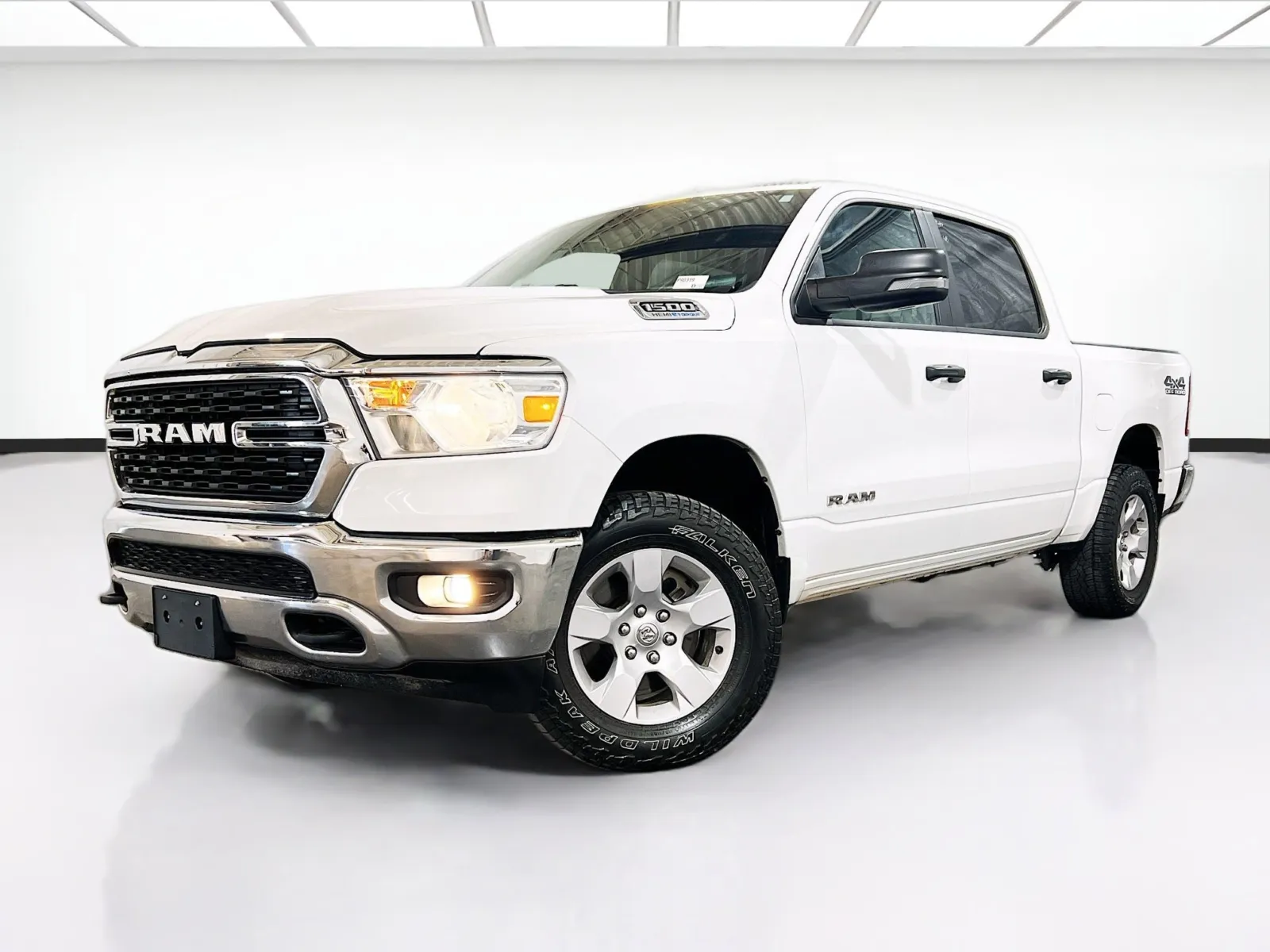 White 2023 Ram 1500 Big Horn for sale in Chandler, AZ