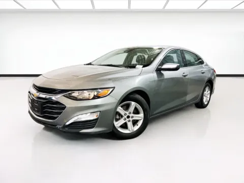 Gray 2023 Chevrolet Malibu LT for sale in Chandler, AZ