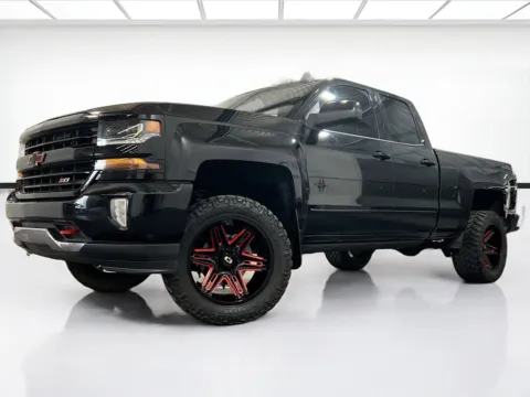Black 2018 Chevrolet Silverado 1500 LT for sale in Chandler, AZ
