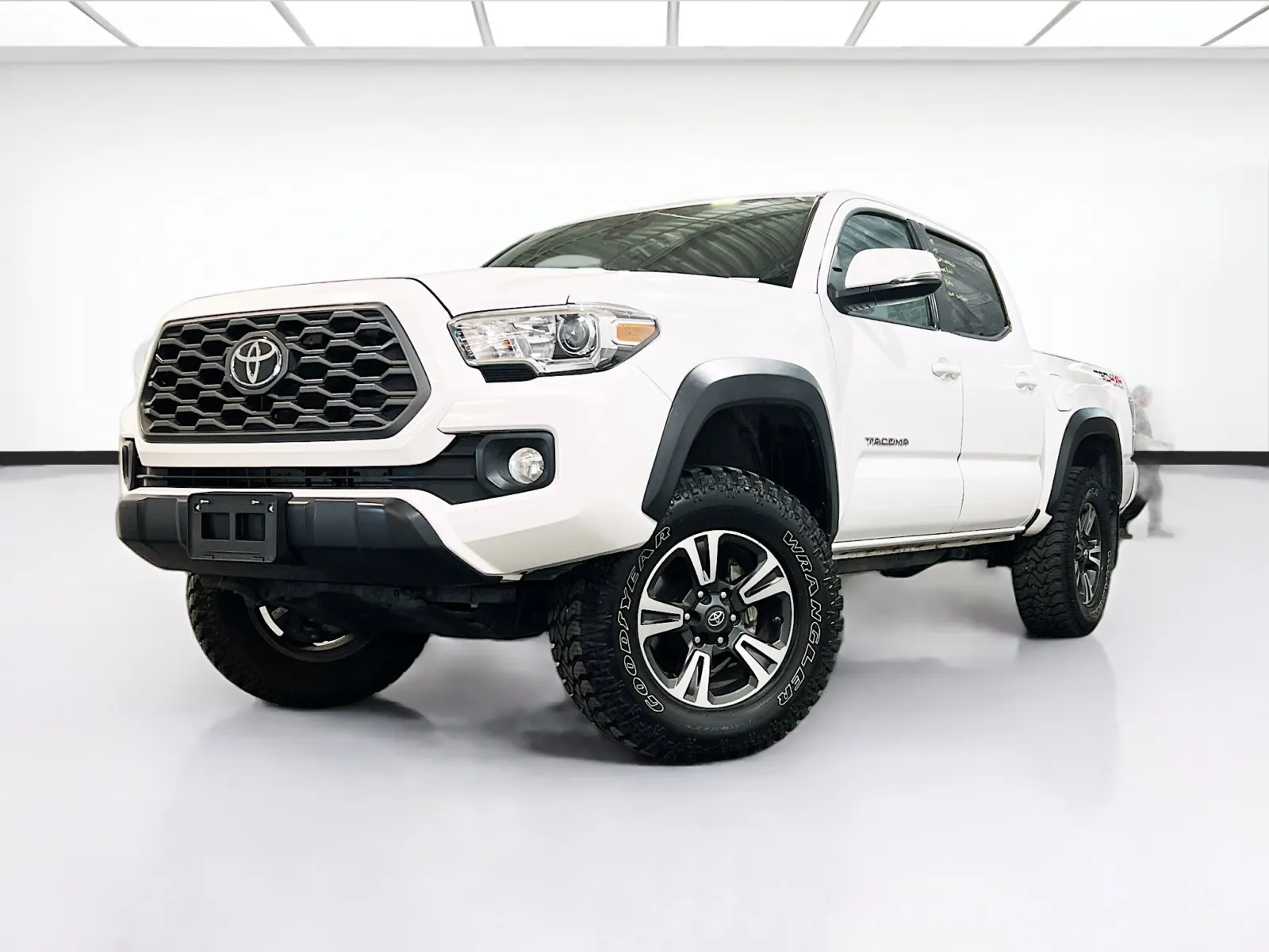 White 2020 Toyota Tacoma TRD Off Road for sale in Chandler, AZ