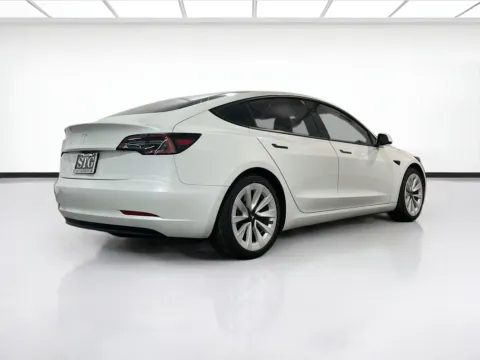 More photos of 2021 Tesla Model 3 Standard Range Plus at STG Chandler, AZ