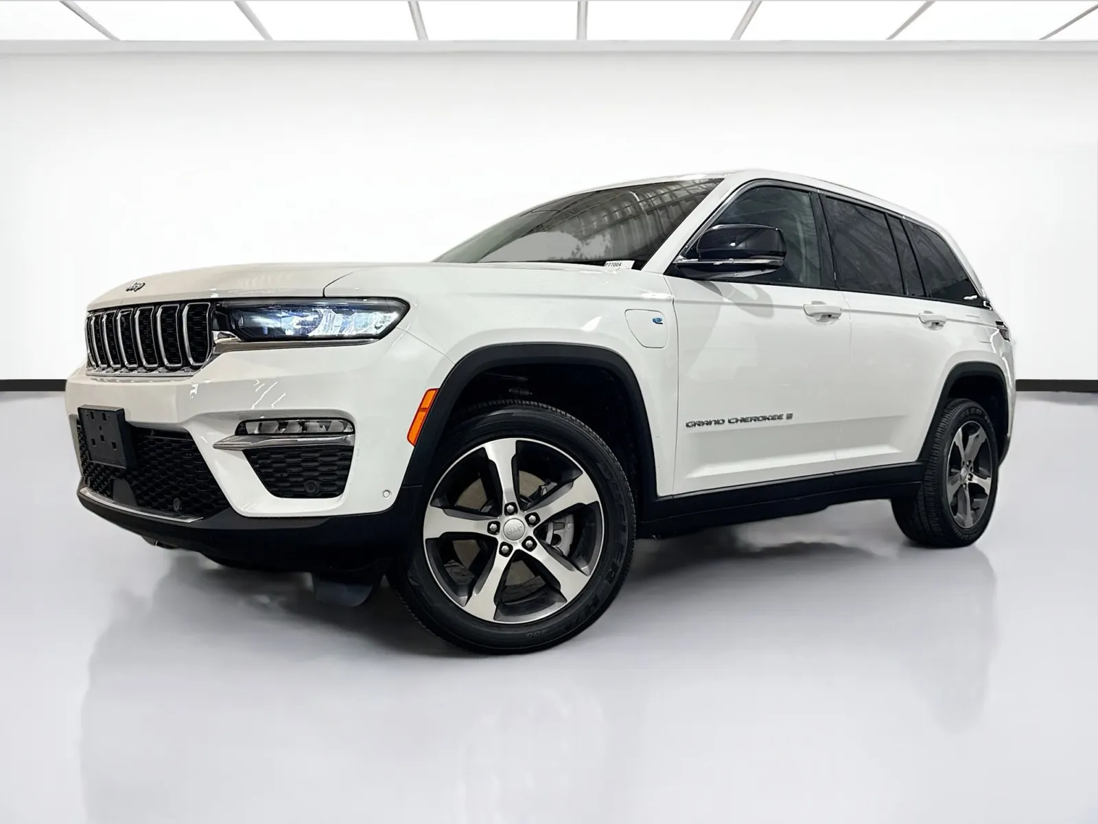 White 2023 Jeep Grand Cherokee 4xe 4xe w/Protech II & 20 Wheel Packages for sale in Chandler, AZ