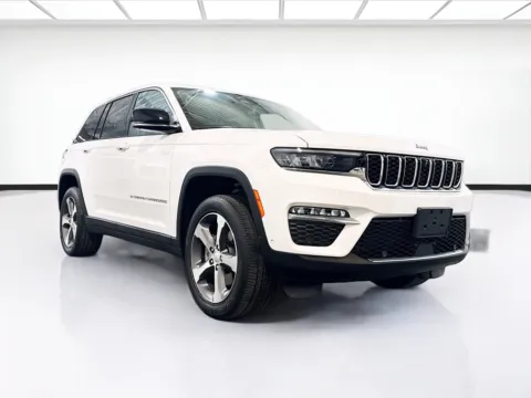 Photos of 2023 Jeep Grand Cherokee 4xe 4xe w/Protech II & 20 Wheel Packages for sale in Chandler, AZ at STG Chandler