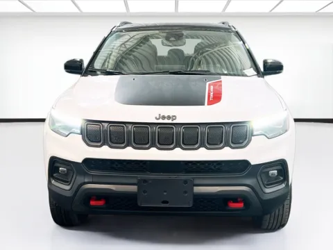 Photos of 2022 Jeep Compass Trailhawk for sale in Chandler, AZ at STG Chandler