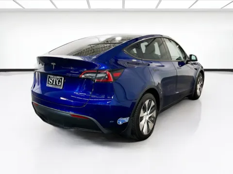 More photos of 2021 Tesla Model Y Long Range at STG Chandler, AZ