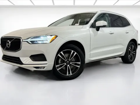Gray 2021 Volvo XC60 Momentum for sale in Chandler, AZ