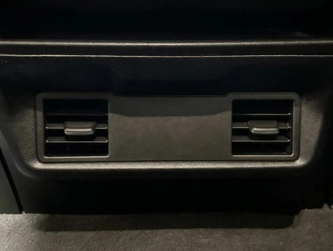 2023 Chevrolet Silverado 1500 Custom - Photo 17