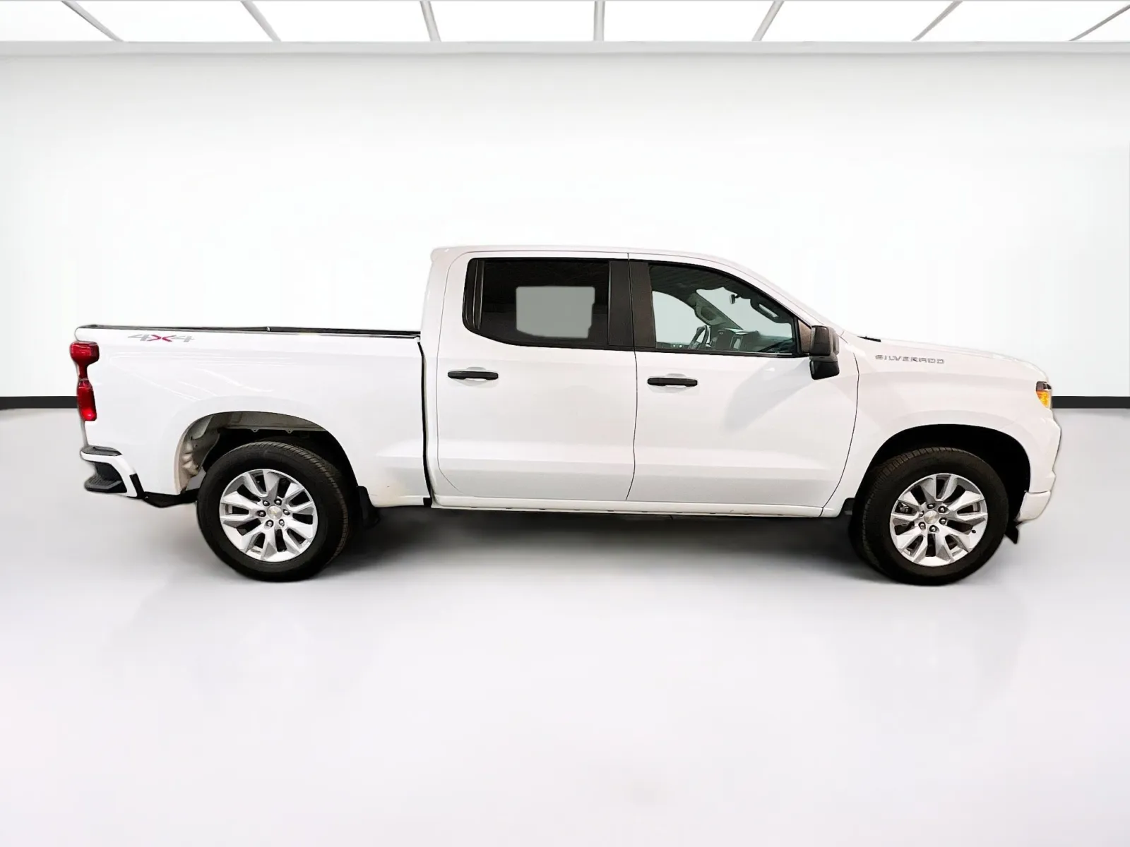 2023 Chevrolet Silverado 1500 Custom - Photo 23
