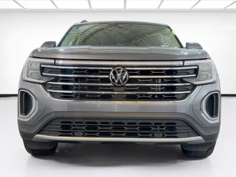 Photos of 2024 Volkswagen Atlas 2.0T SE w/Technology for sale in Chandler, AZ at STG Chandler