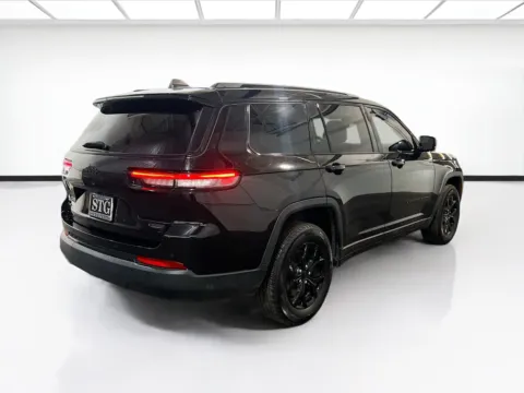 More photos of 2024 Jeep Grand Cherokee L Altitude at STG Chandler, AZ