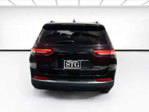 More photos of 2024 Jeep Grand Cherokee L Altitude at STG Chandler, AZ