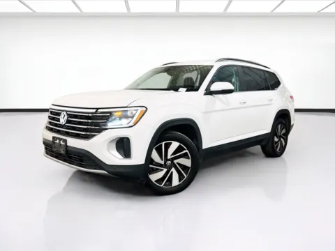Red 2024 Volkswagen Atlas 2.0T SE w/Technology for sale in Chandler, AZ