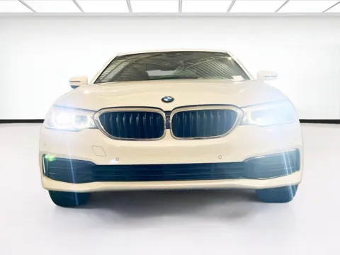 Photos of 2019 BMW 5 Series 530i for sale in Chandler, AZ at STG Chandler