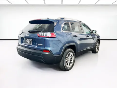 More photos of 2021 Jeep Cherokee Latitude Plus at STG Chandler, AZ