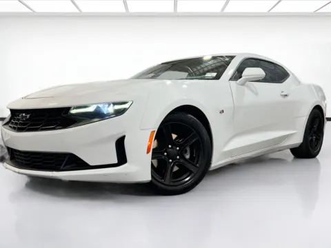 White 2022 Chevrolet Camaro 1LT for sale in Chandler, AZ