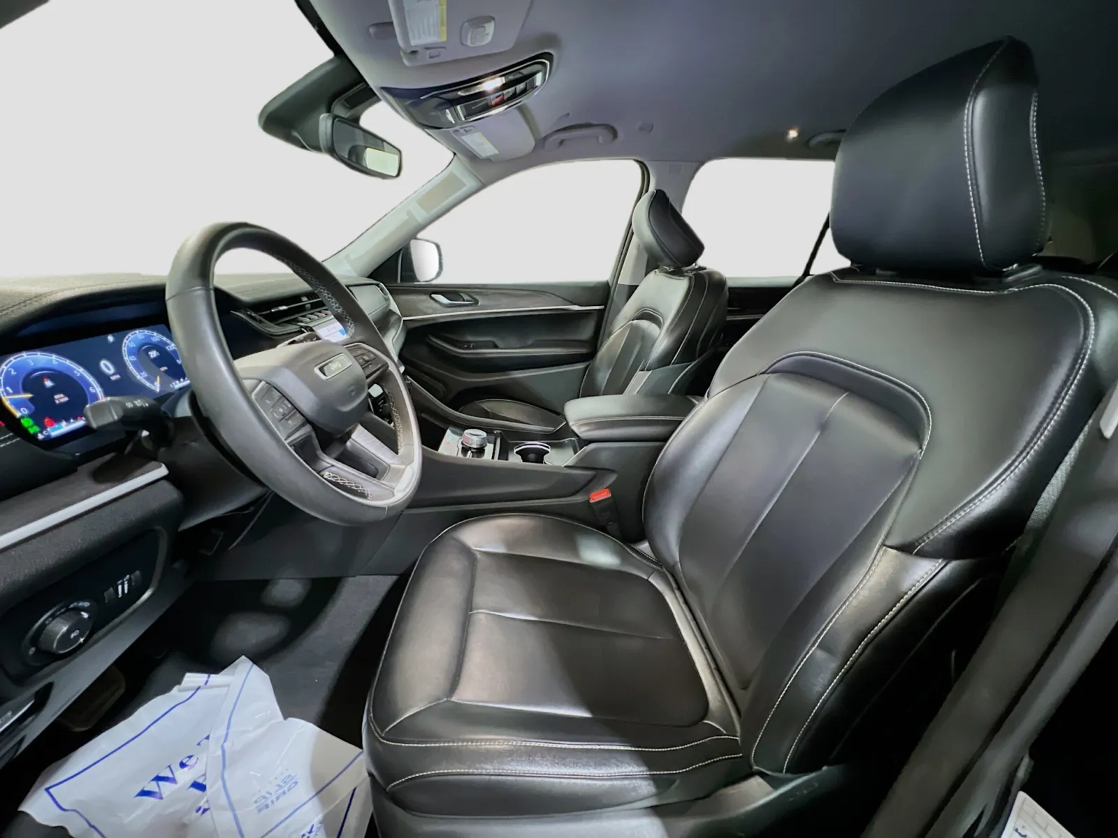 2024 Jeep Grand Cherokee Limited - Photo 15