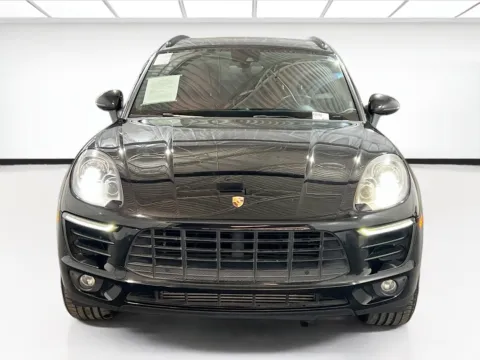 Photos of 2018 Porsche Macan for sale in Chandler, AZ at STG Chandler