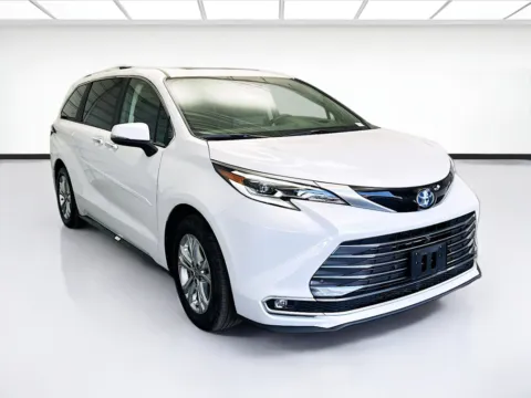 Another view of 2024 Toyota Sienna Platinum for sale in Chandler, AZ at STG Chandler