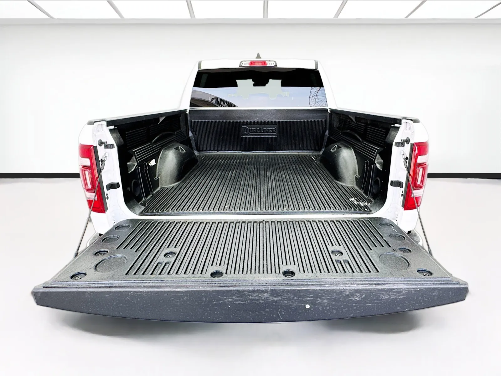 2024 RAM Ram 1500 Pickup Laramie - Photo 17