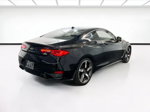 More photos of 2018 INFINITI Q60 RED SPORT 400 at STG Chandler, AZ