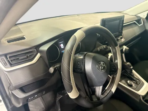 More photos of 2021 Toyota RAV4 Hybrid LE at STG Chandler, AZ