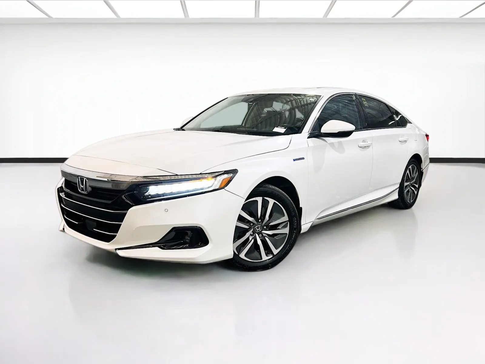 White 2022 Honda Accord Hybrid EX-L for sale in Chandler, AZ