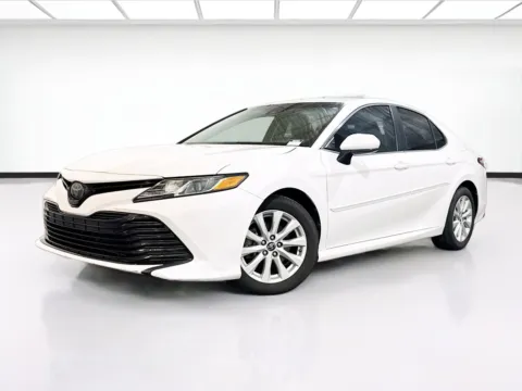 White 2018 Toyota Camry LE for sale in Chandler, AZ