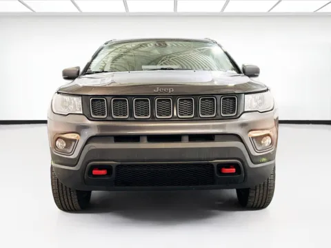 Photos of 2019 Jeep Compass Trailhawk for sale in Chandler, AZ at STG Chandler