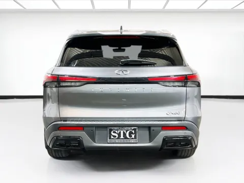 More photos of 2023 INFINITI QX60 LUXE at STG Chandler, AZ