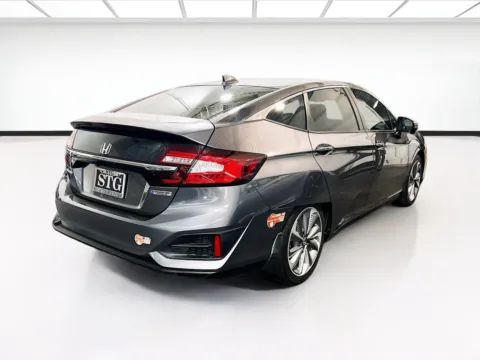 More photos of 2018 Honda Clarity Plug-In Hybrid at STG Chandler, AZ
