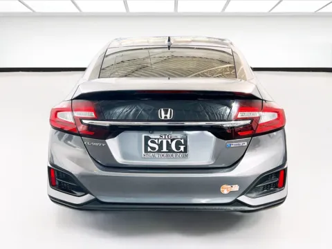 More photos of 2018 Honda Clarity Plug-In Hybrid at STG Chandler, AZ