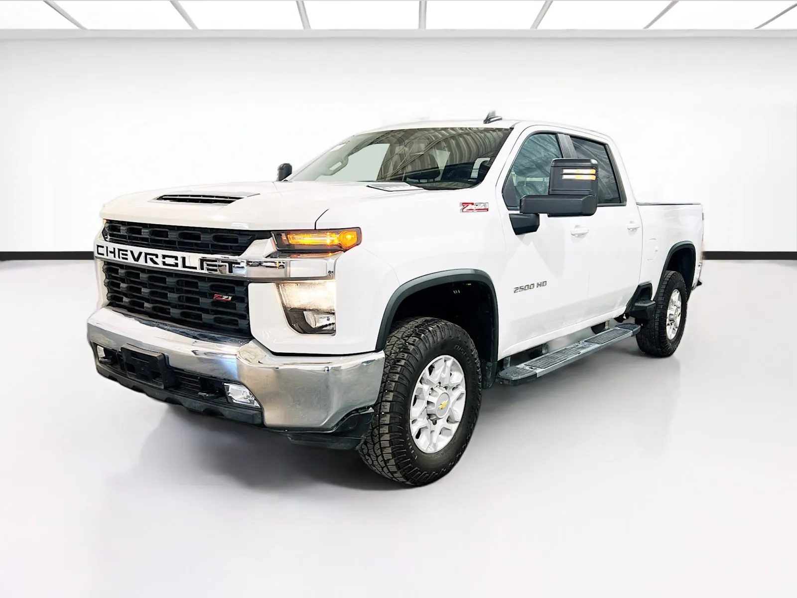 White 2023 Chevrolet Silverado 2500HD LT for sale in Chandler, AZ