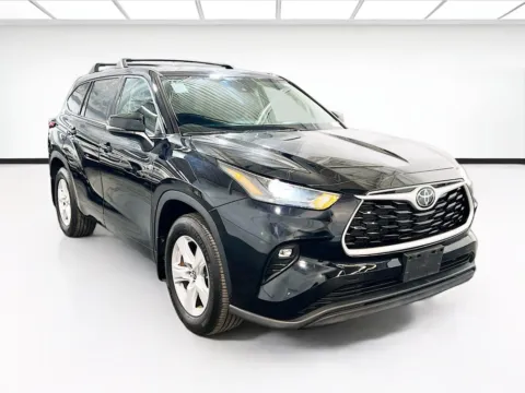 Another view of 2022 Toyota Highlander LE for sale in Chandler, AZ at STG Chandler