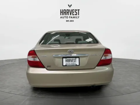 More photos of 2004 Toyota Camry LE Sedan 4D at Harvest Auto Family, NE