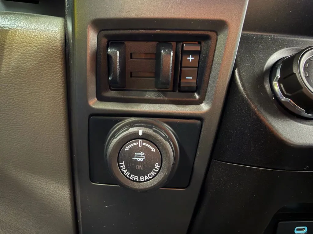 2022 Ford F-250 Super Duty XLT - Photo 23
