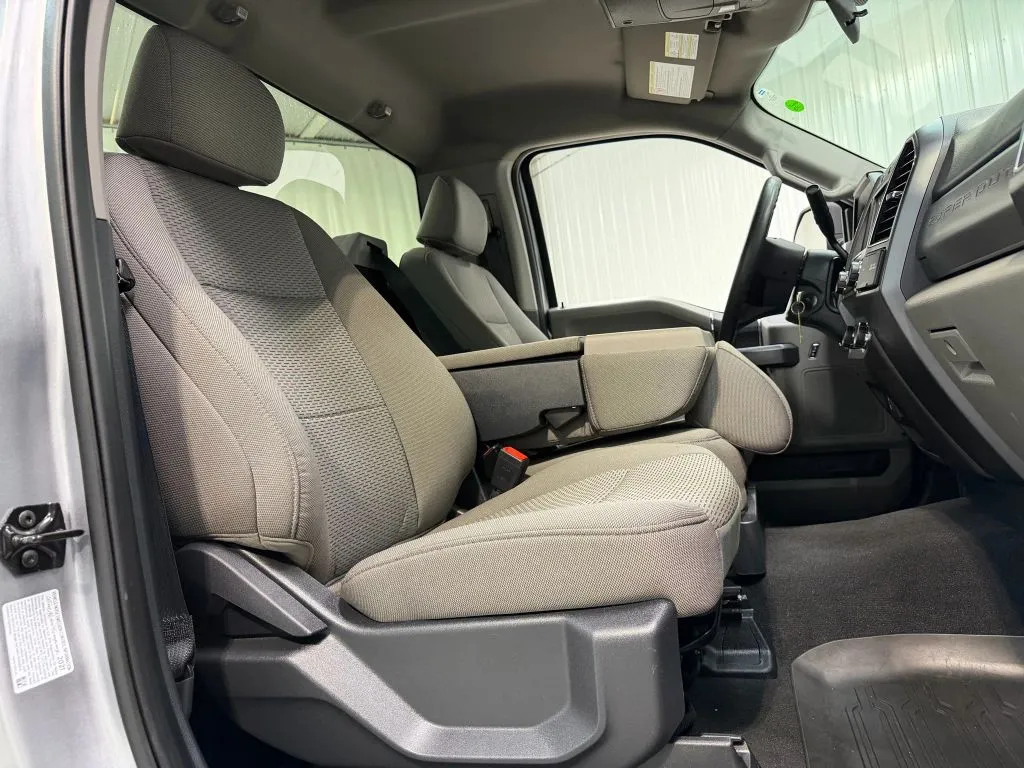 2022 Ford F-250 Super Duty XLT - Photo 16