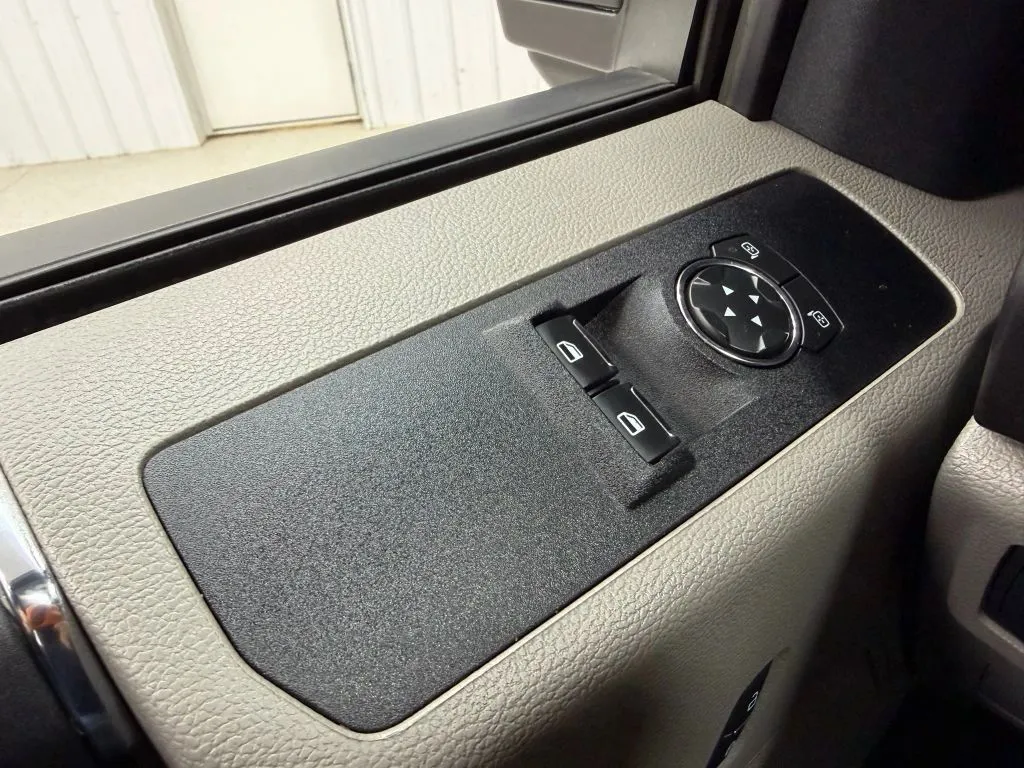 2022 Ford F-250 Super Duty XLT - Photo 24