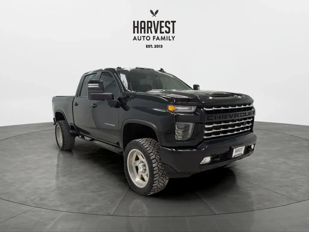 2022 Chevrolet Silverado 2500HD LTZ photo 4