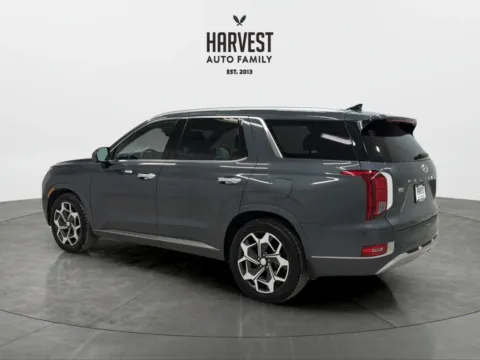 More photos of 2022 Hyundai Palisade Calligraphy Sport Utility 4D at Harvest Auto Family, NE