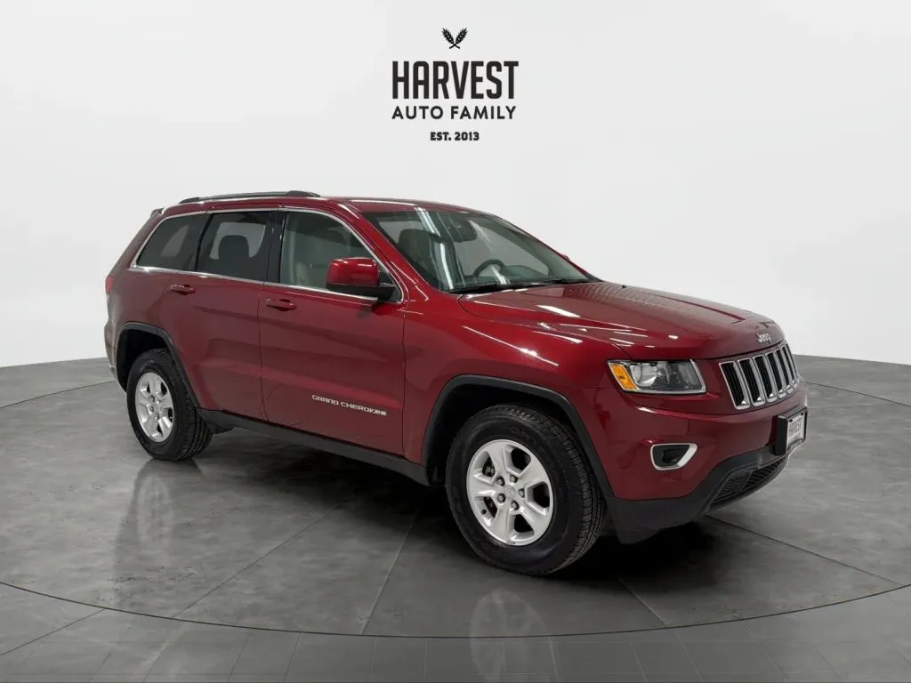 2014 Jeep Grand Cherokee Laredo Sport photo 2