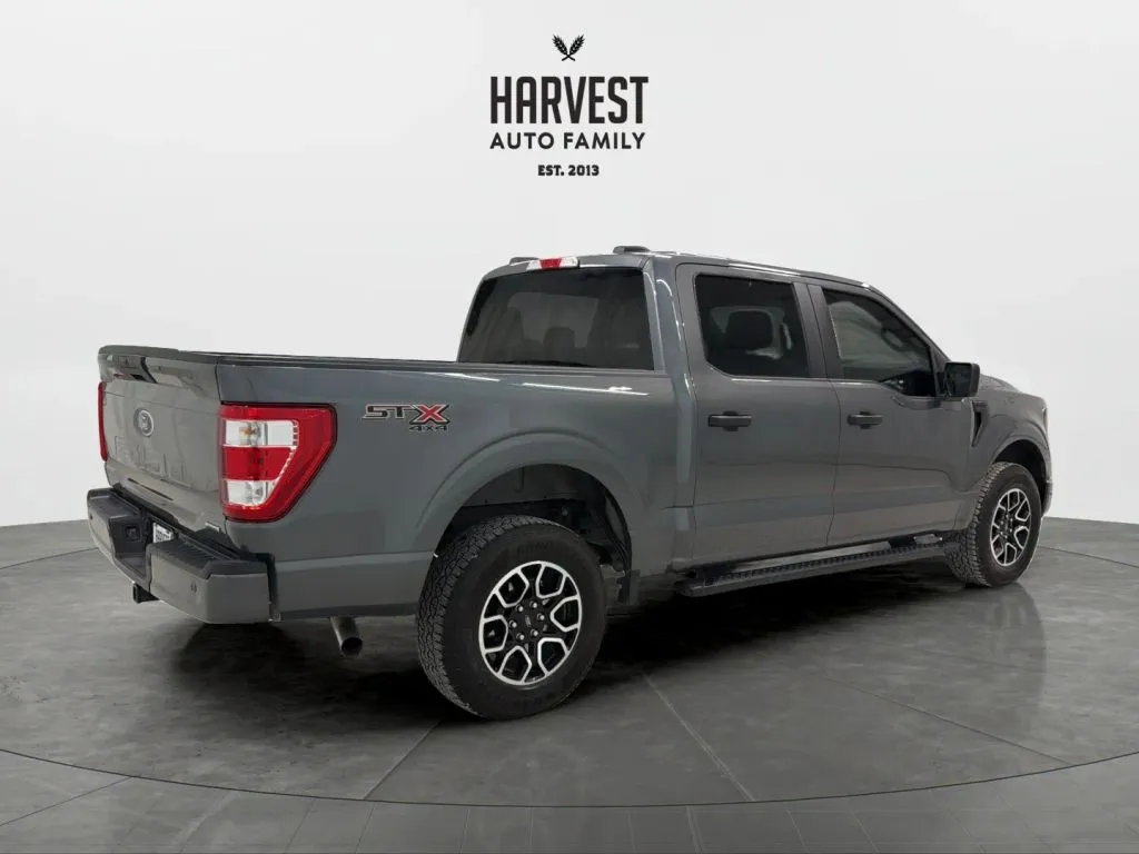 2023 Ford F-150 XL photo 3