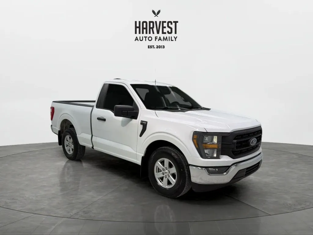 2023 Ford F-150 XL photo 3