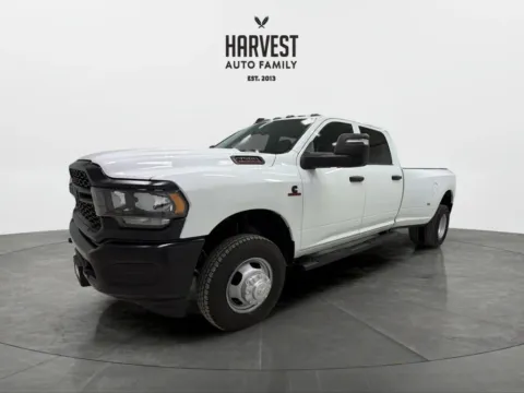 White 2023 Ram 3500 Crew Cab Tradesman Pickup 4D 8 ft for sale in Wahoo, NE