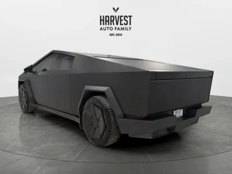 More photos of 2024 Tesla Cybertruck All-Wheel Drive Pickup 4D 6 ft at Harvest Auto Family, NE