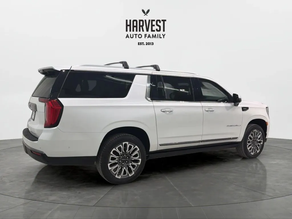 2023 Gmc Yukon XL Denali Ultimate photo 2