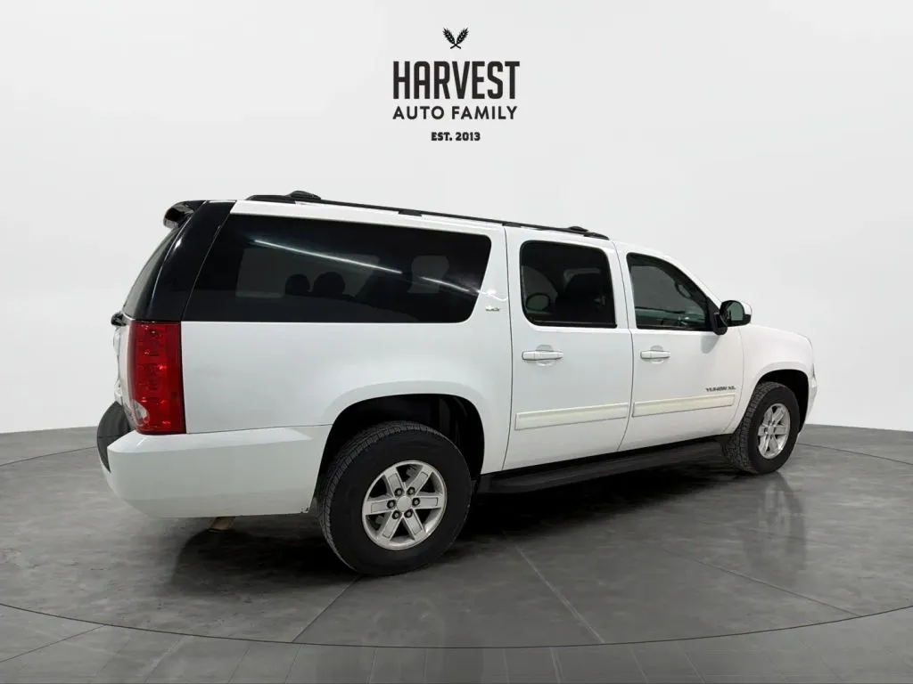 2013 Gmc Yukon XL 1500 SLT photo 3